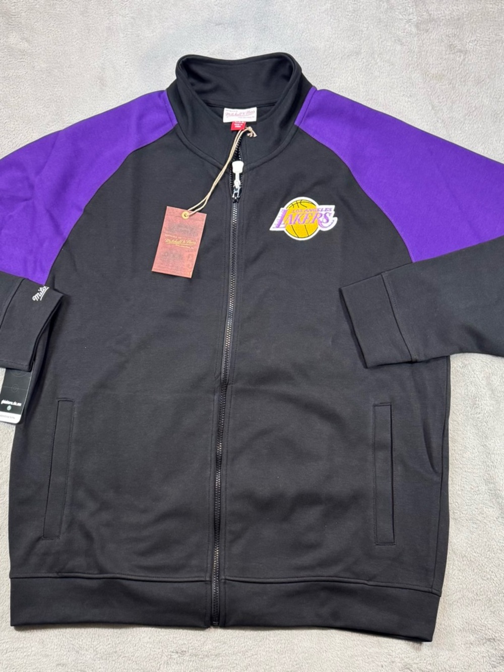 NWT Los Angeles Lakers Mitchell & Ness Jacket 2XL Full Zip Light Jacket